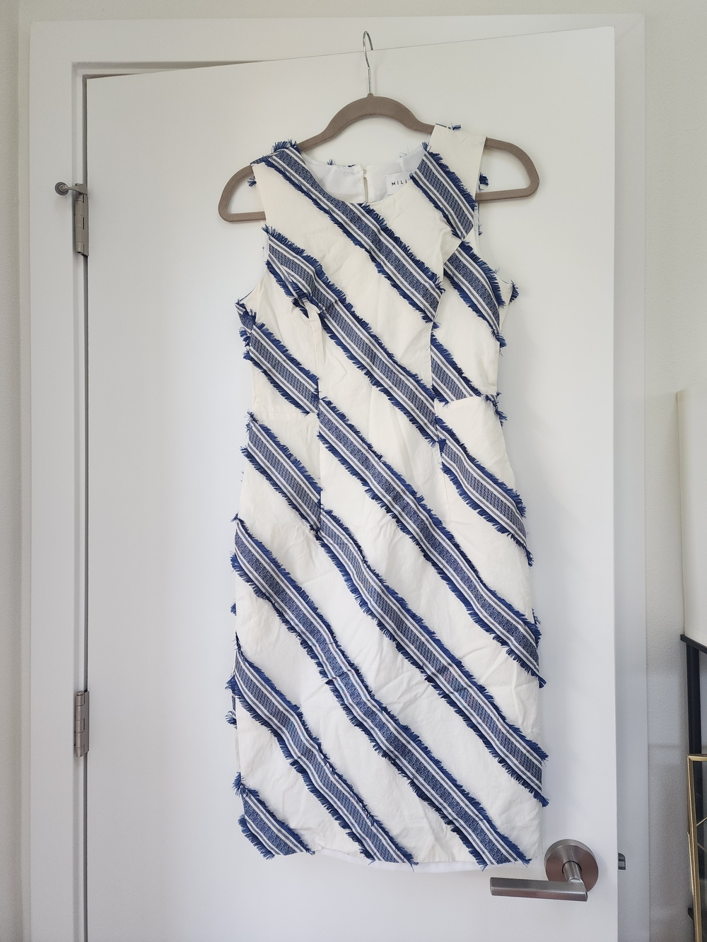 Milly Sleeveless White Dress with Blue Fringe Stripes Sz 0
